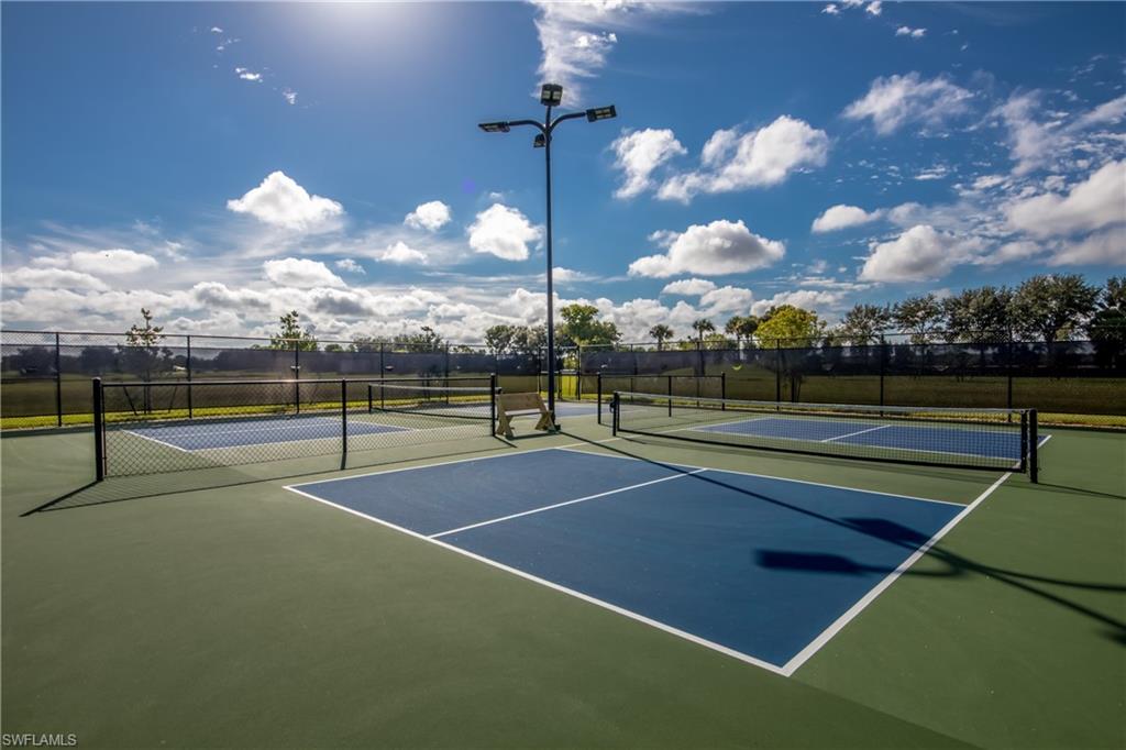 PORTICO - Residential