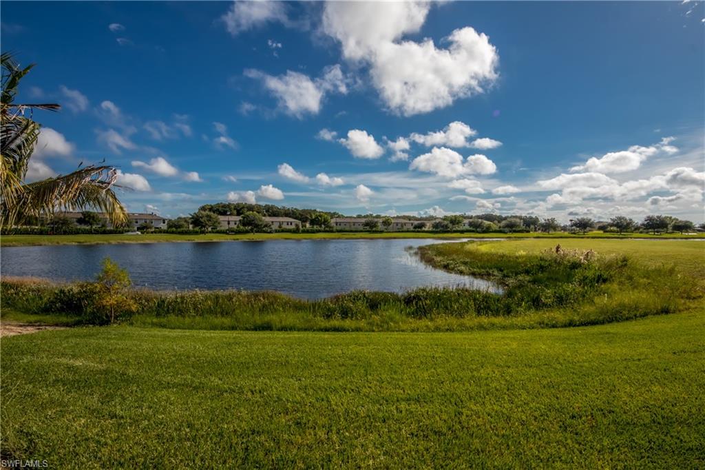 PORTICO - Residential