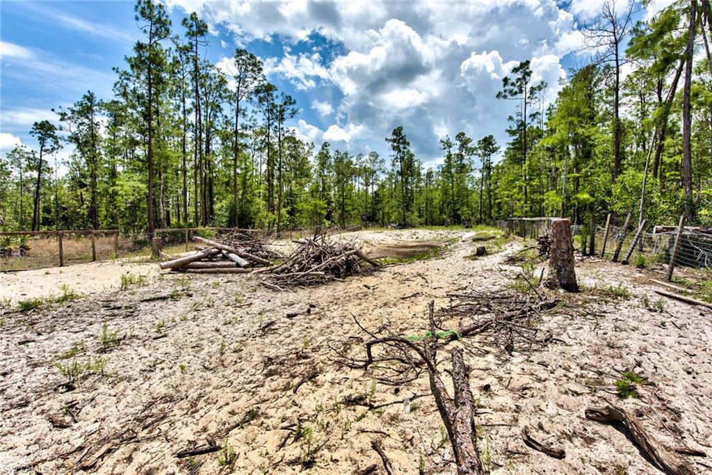 GOLDEN GATE ESTATES - Residential