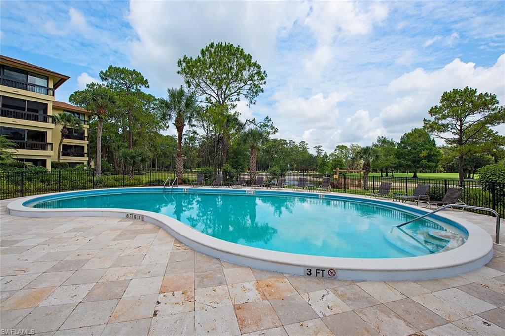 COMMONS AT WYNDEMERE - Residential