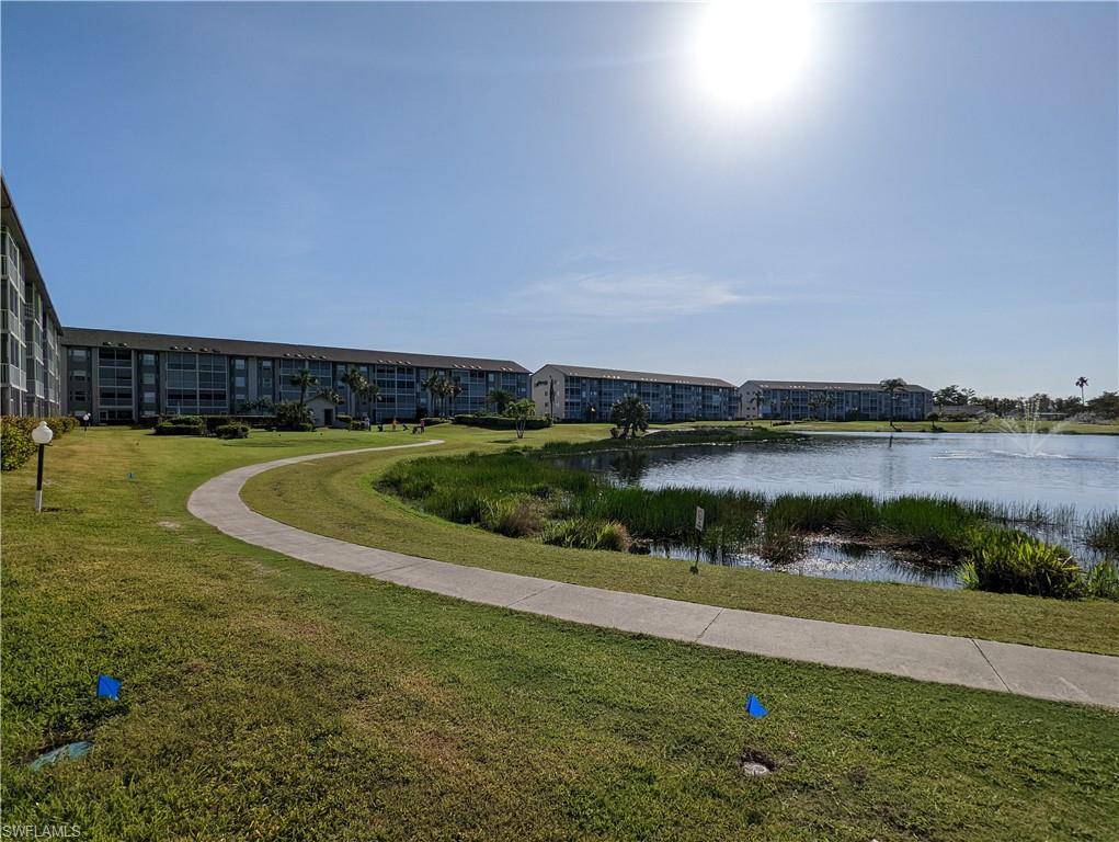 GOLFVIEW GOLF & RACQUET CLUB - Residential