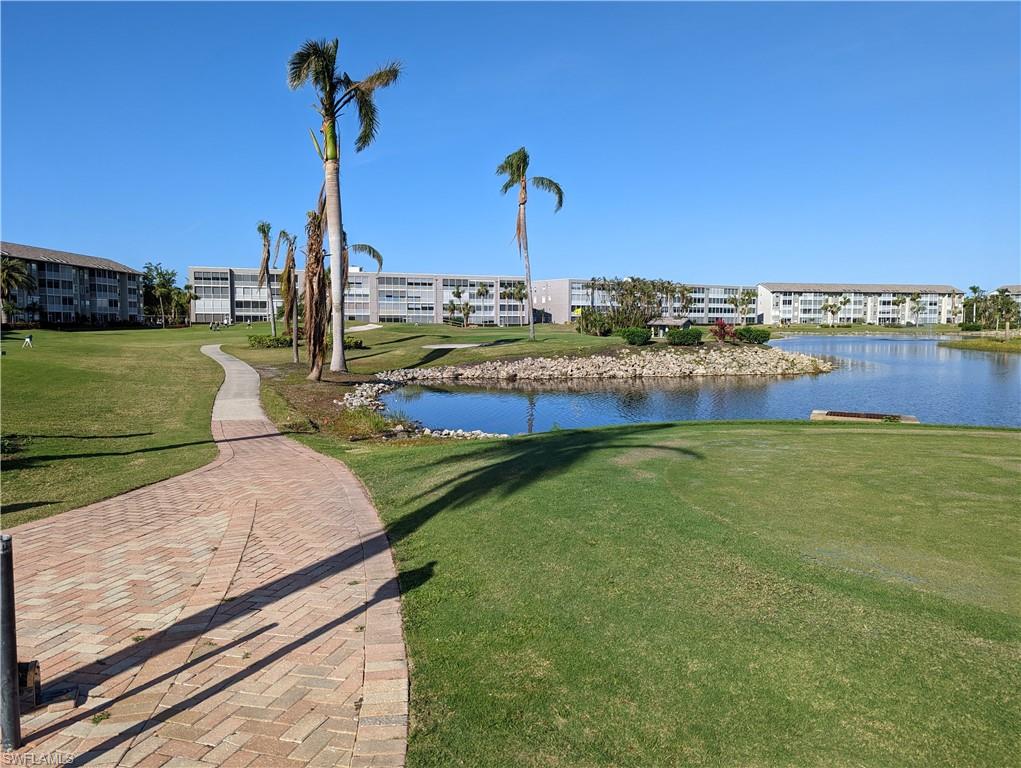 GOLFVIEW GOLF & RACQUET CLUB - Residential