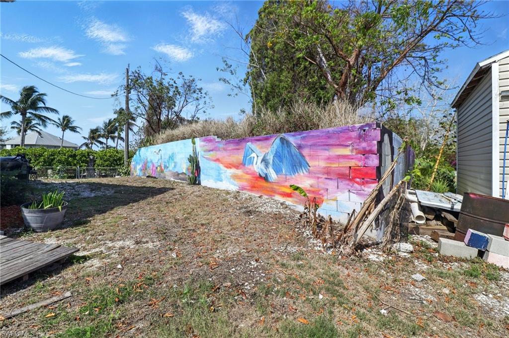 CHOKOLOSKEE - Residential