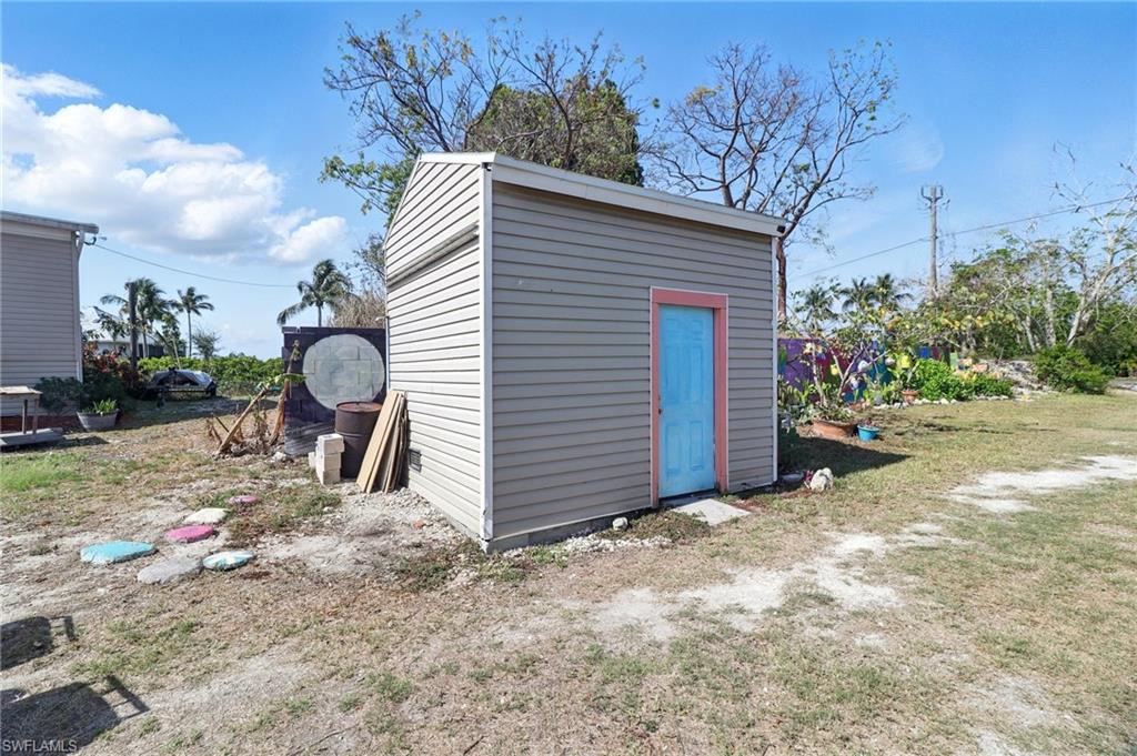 CHOKOLOSKEE - Residential