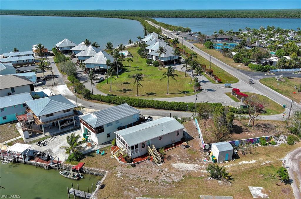 CHOKOLOSKEE - Residential