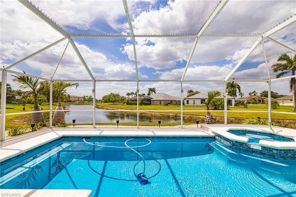 TOWN LAKES - Residential