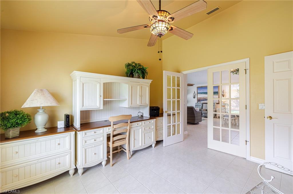 TOWN LAKES - Residential