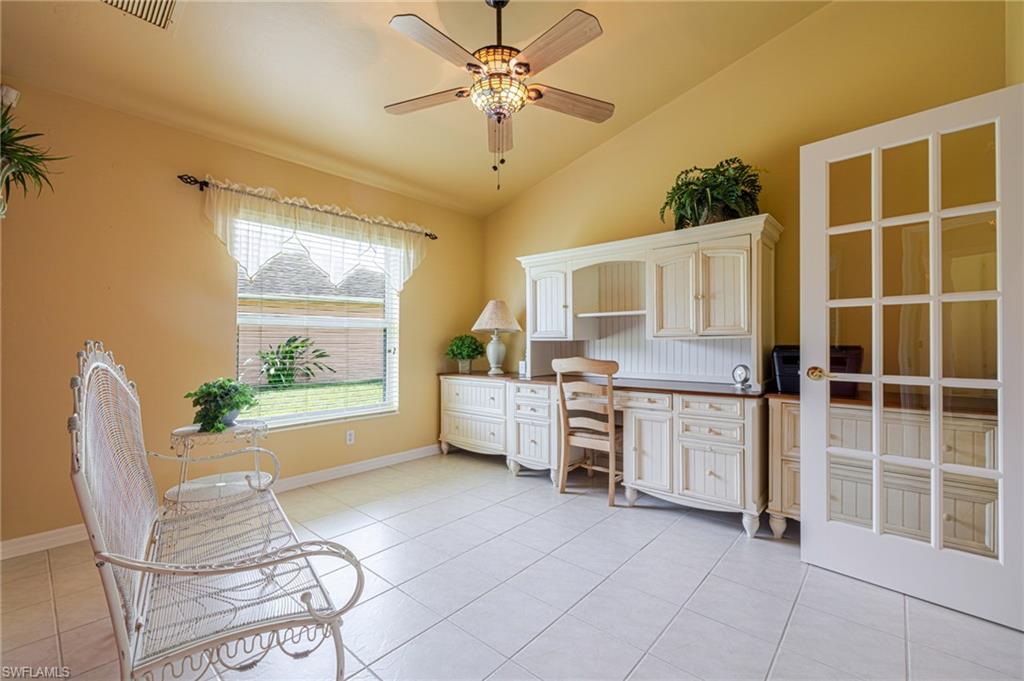 TOWN LAKES - Residential