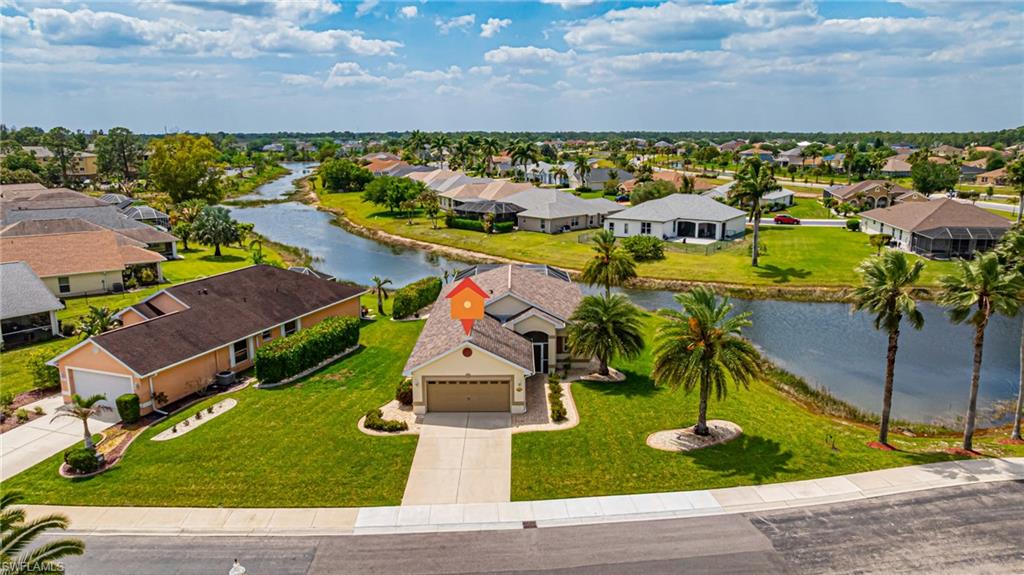 TOWN LAKES - Residential