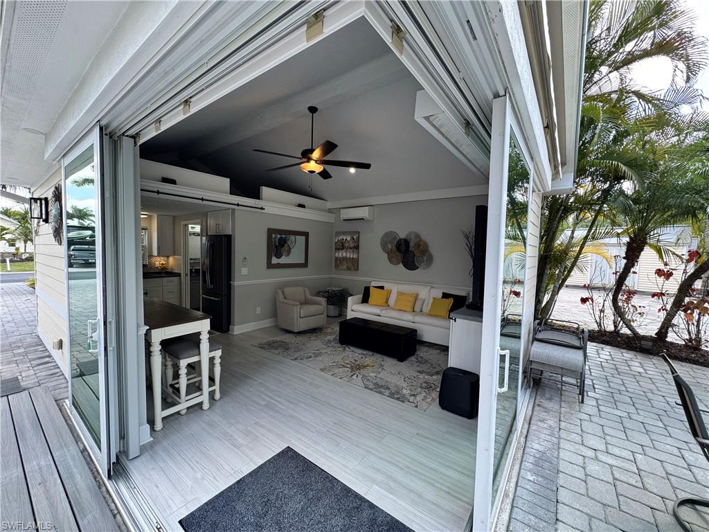 RIVERBEND MOTORCOACH RESORT - Land