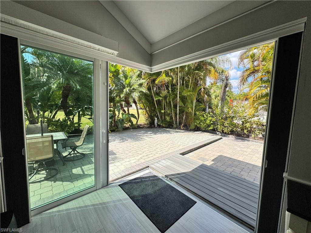 RIVERBEND MOTORCOACH RESORT - Land