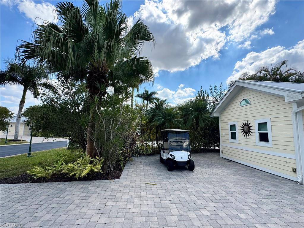 RIVERBEND MOTORCOACH RESORT - Land