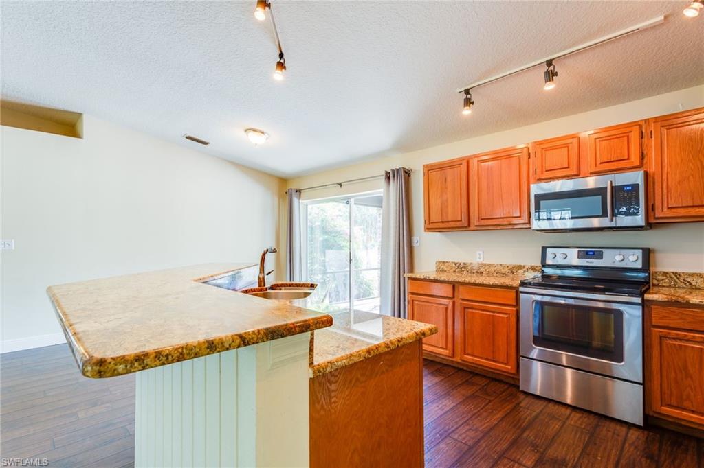 GOLDEN GATE ESTATES - Residential