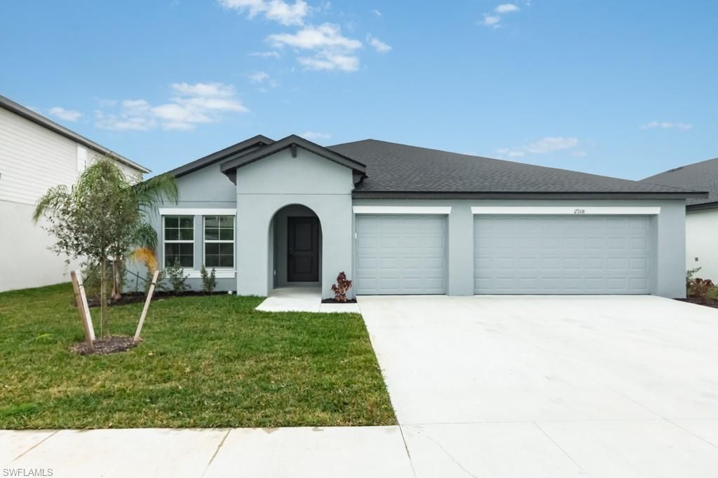 Photo of 17208 Monte Isola WAY, NORTH FORT MYERS, FL 33917 (MLS # 226013931)