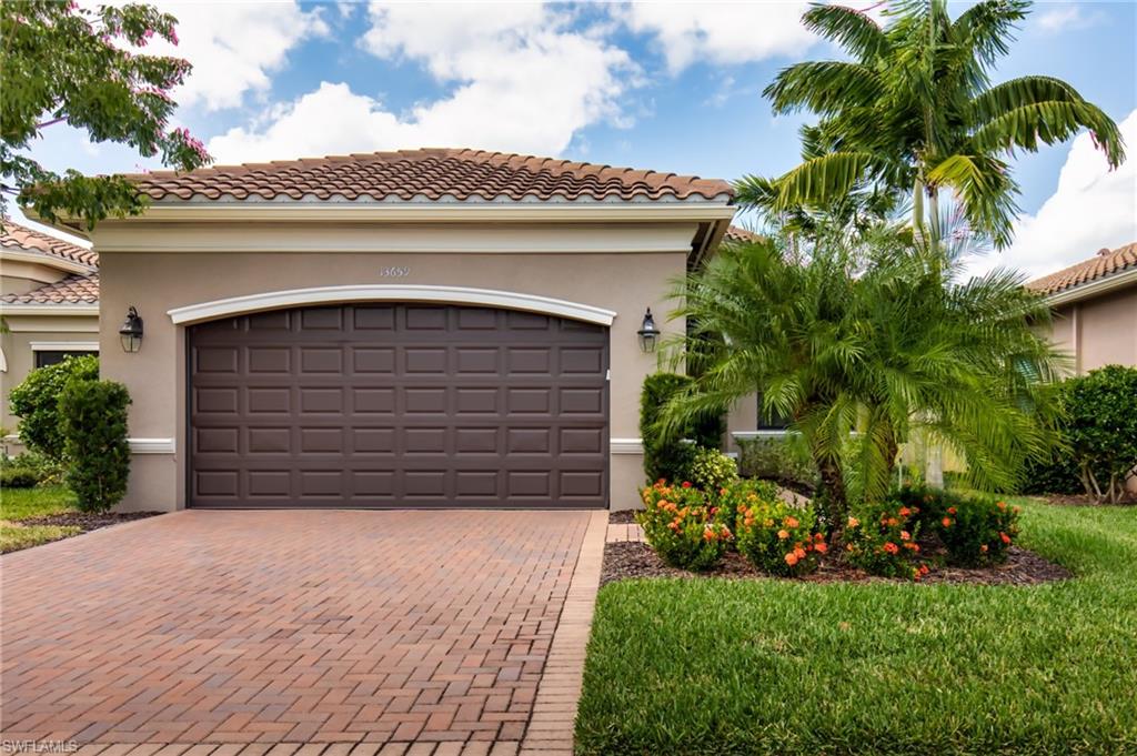 MARBELLA ISLES - Residential