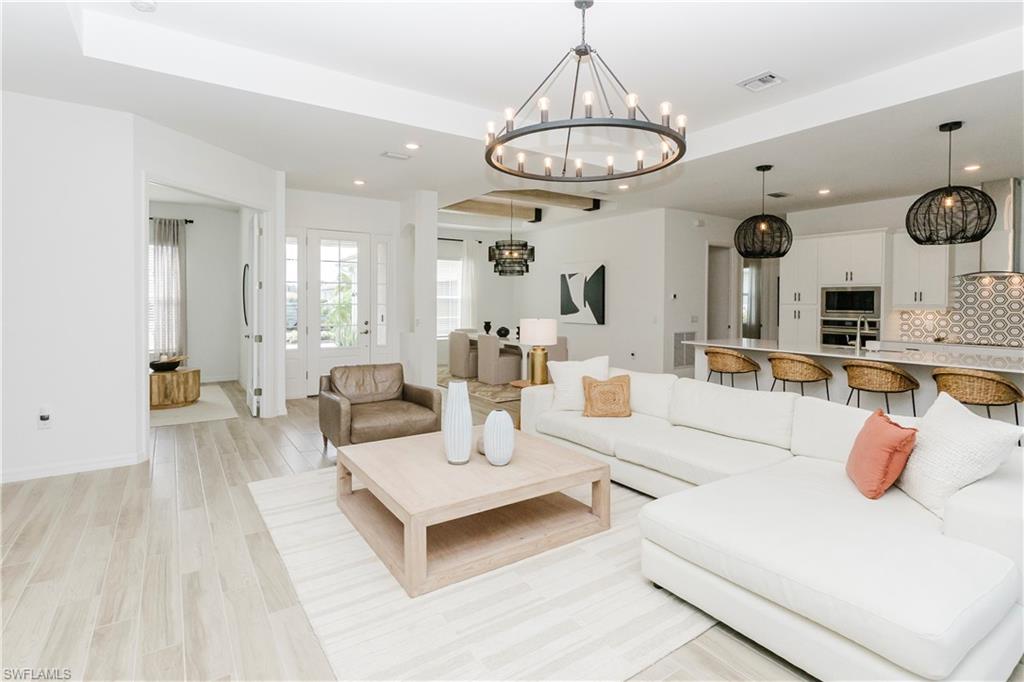 THE NATIONAL GOLF & COUNTRY CLUB AT AVE MARIA - Residential