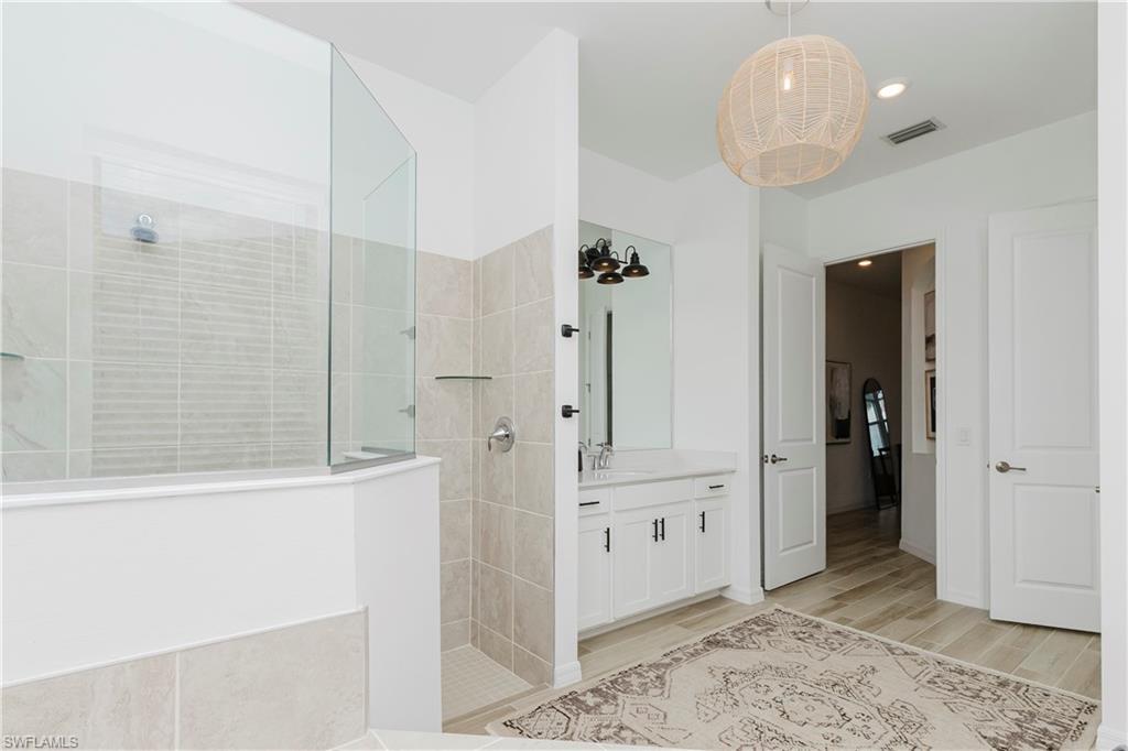 THE NATIONAL GOLF & COUNTRY CLUB AT AVE MARIA - Residential