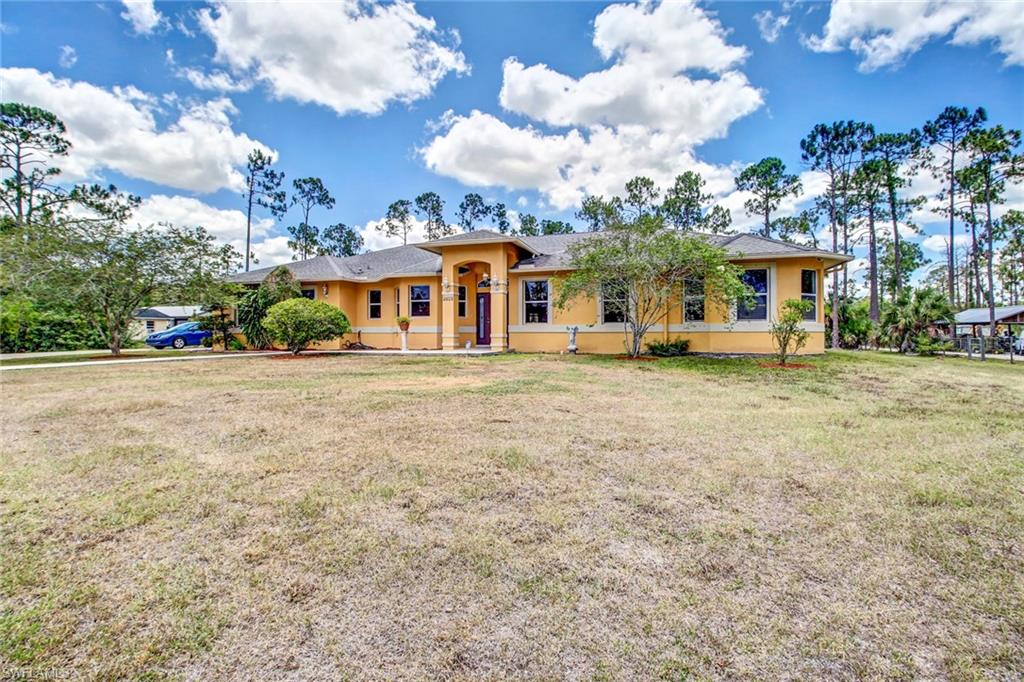 GOLDEN GATE ESTATES - Residential