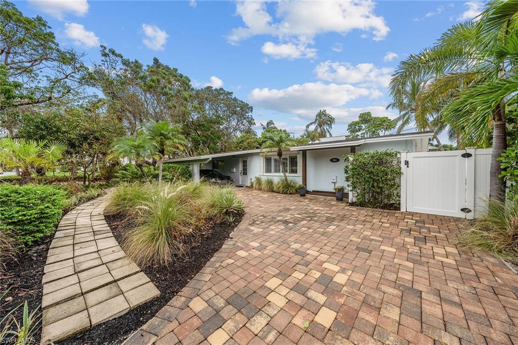 OLDE NAPLES - Residential