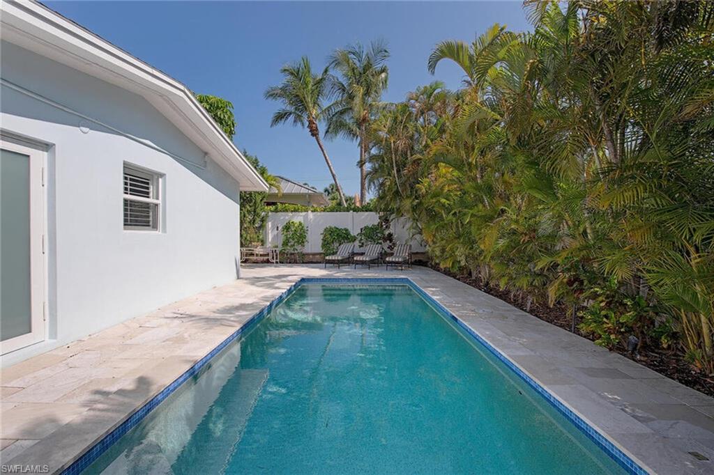 OLDE NAPLES - Residential