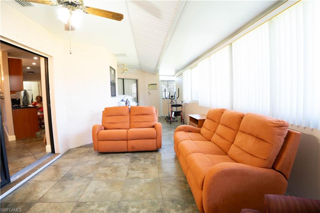 COUNTRY CLUB ESTATES - Residential