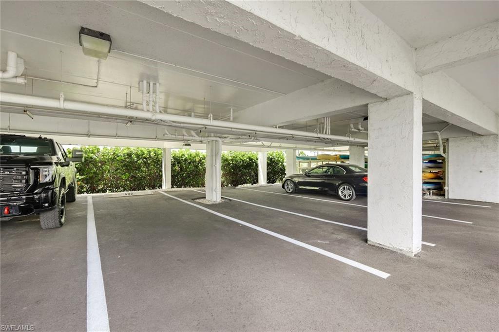 LITTLE HICKORY BAY - Residential