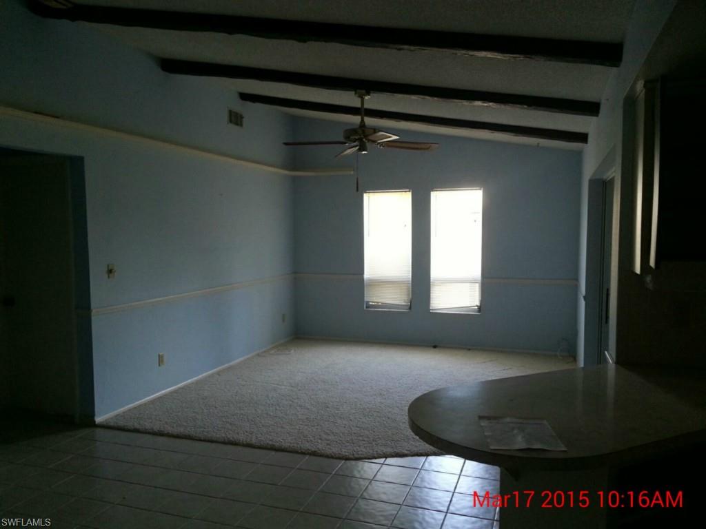 COUNTRY CLUB ESTATES - Residential