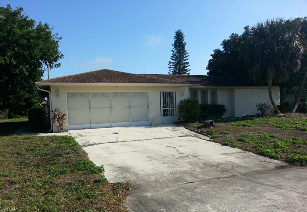 COUNTRY CLUB ESTATES - Residential