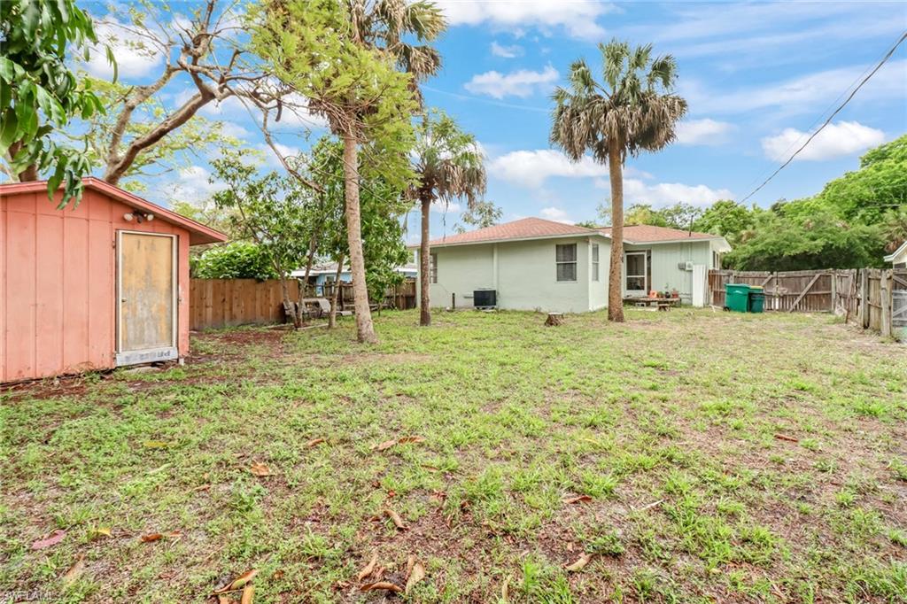 BROOKSIDE - Residential