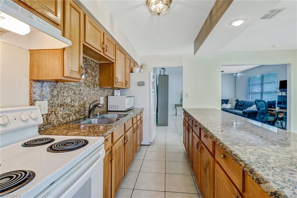 BROOKSIDE - Residential