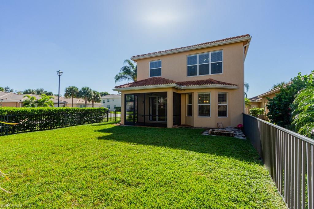 BOTANICA LAKES - Residential