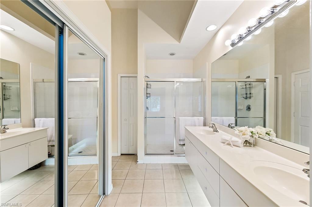 AMELIA LAKE - Residential