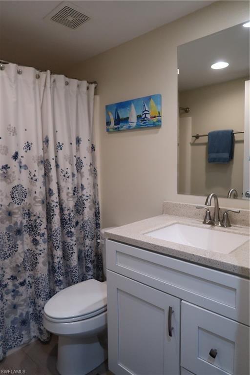 CLUB AT CRYSTAL LAKE CONDOMINIUM - Residential