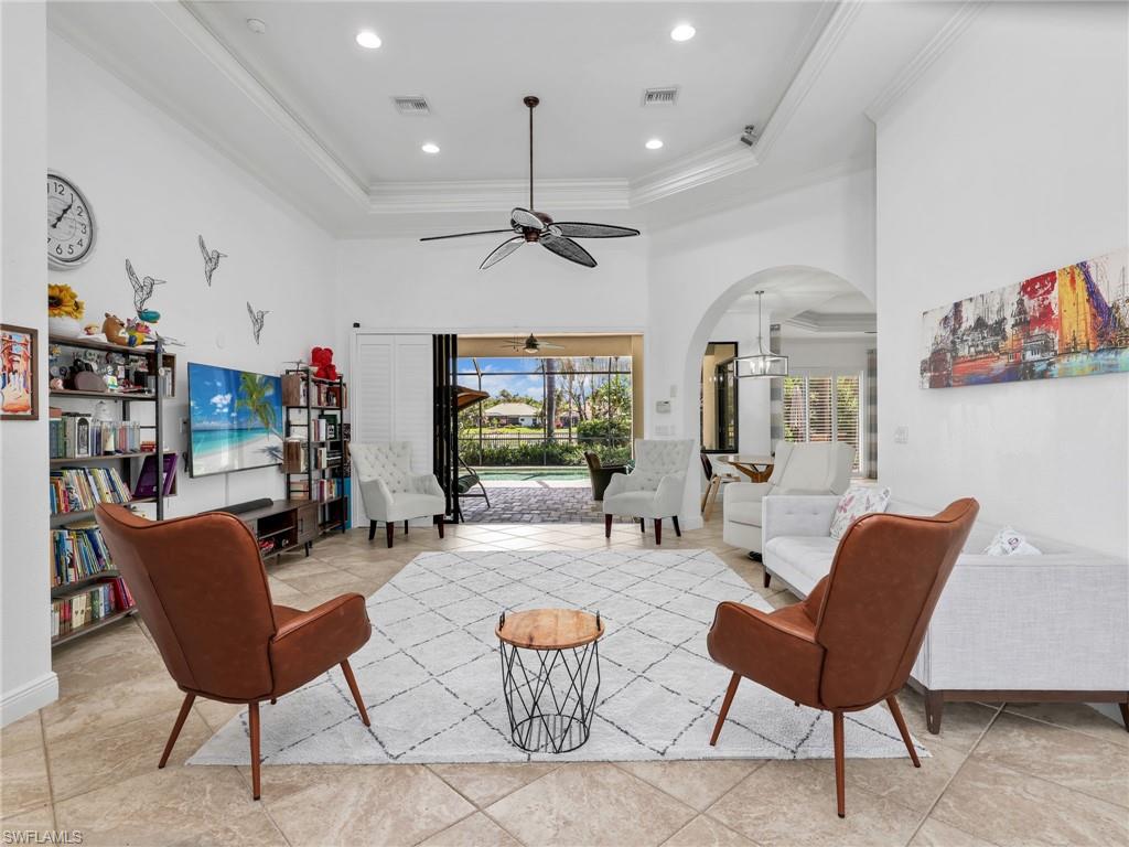 INDIGO LAKES - Residential