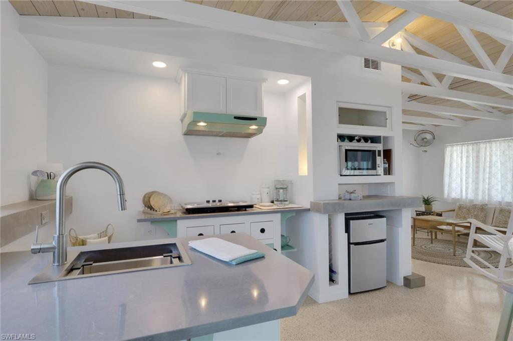 GULF HARBOR - Residential