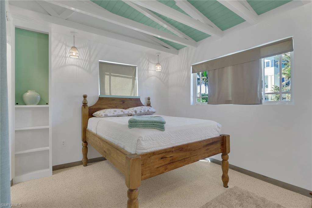 GULF HARBOR - Residential