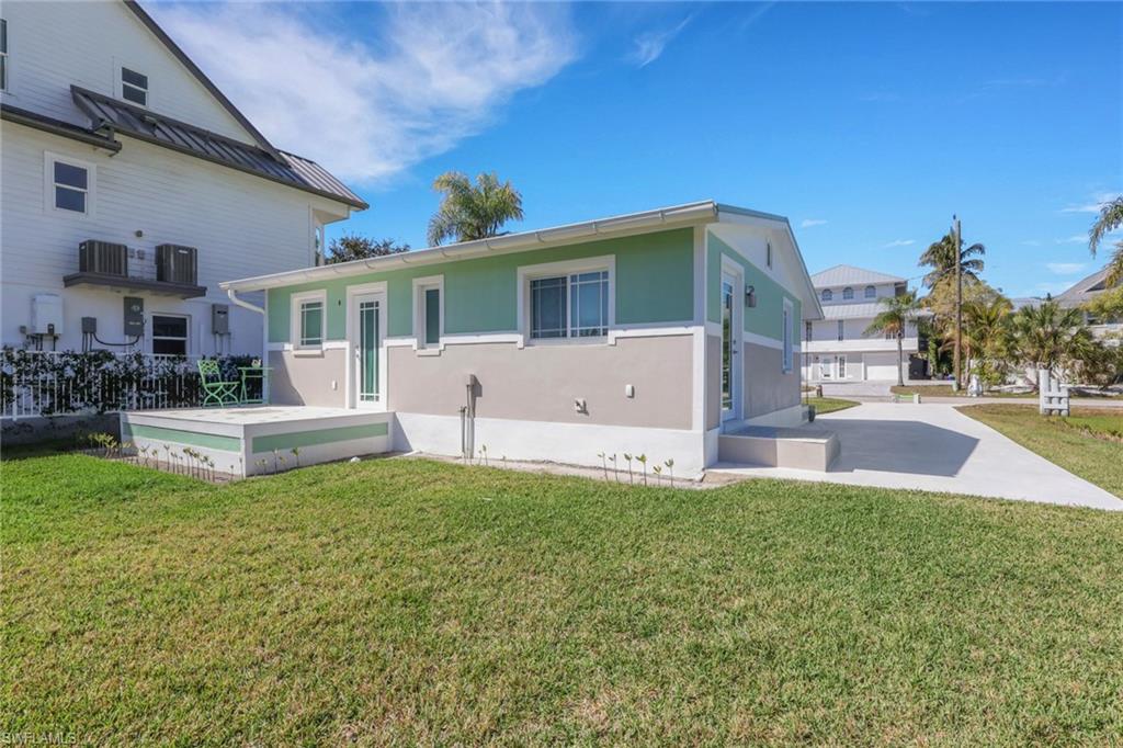 GULF HARBOR - Residential