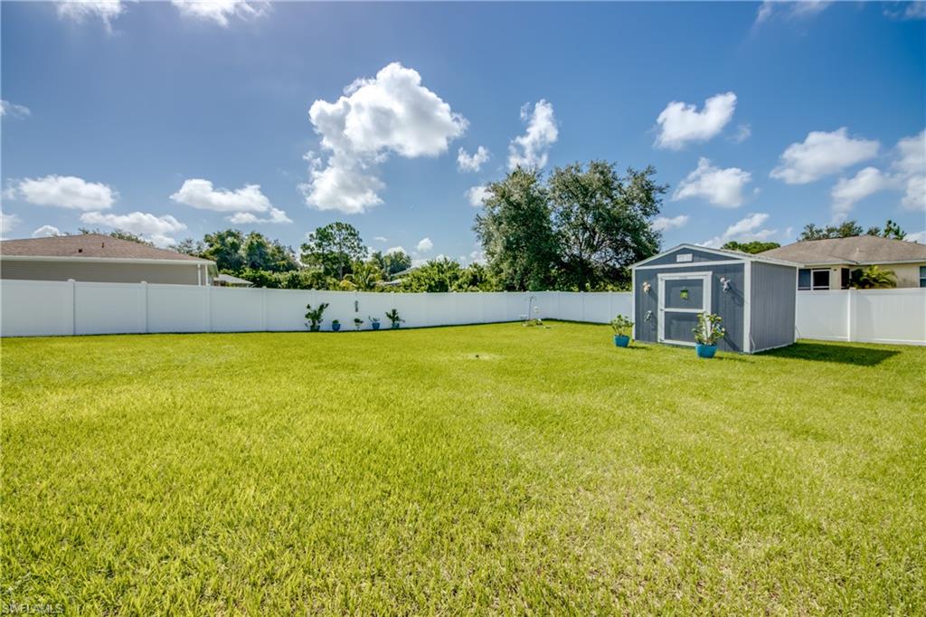 LEHIGH ACRES - Residential