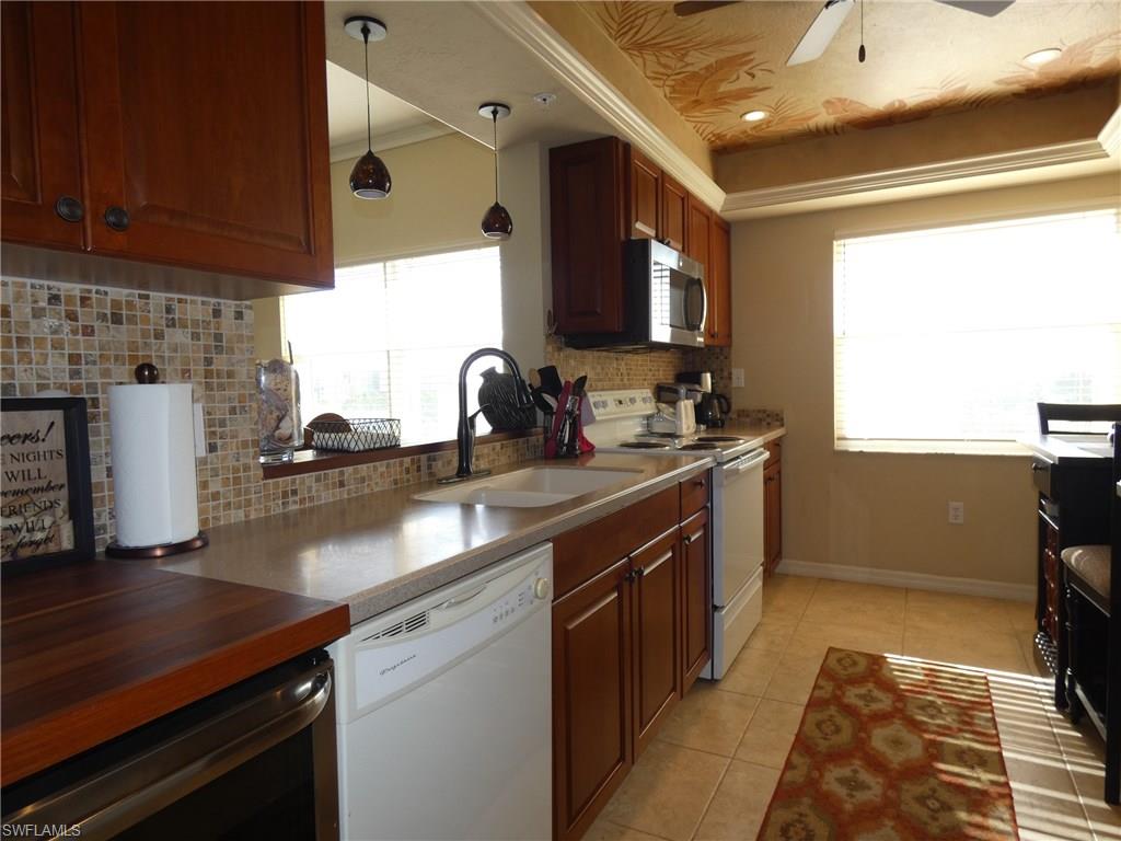 HIBISCUS POINTE - Residential