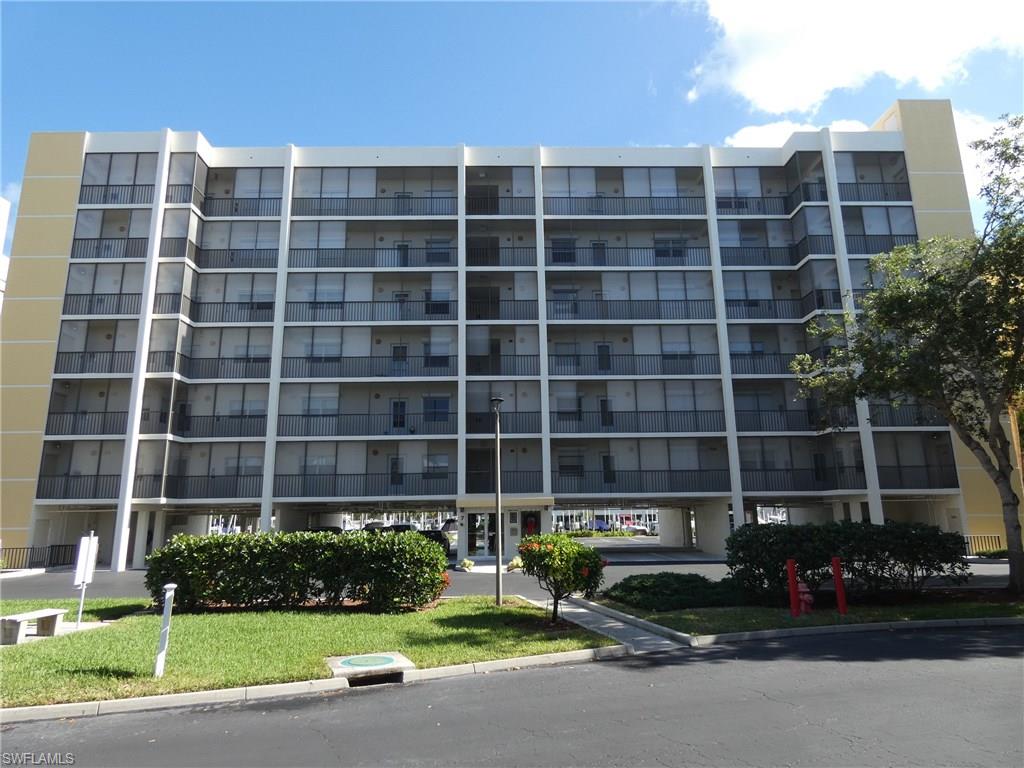 HIBISCUS POINTE - Residential