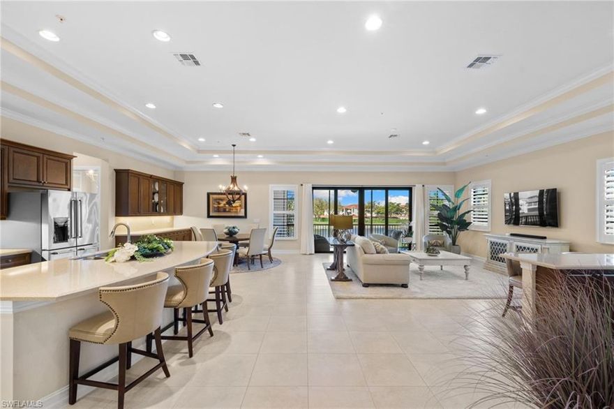 Immediate Full Golf Membership to Windstar on Naples Bay available with purchase! (Separate Fee)
Beautiful top floor coach home offering lake and fairway views.
