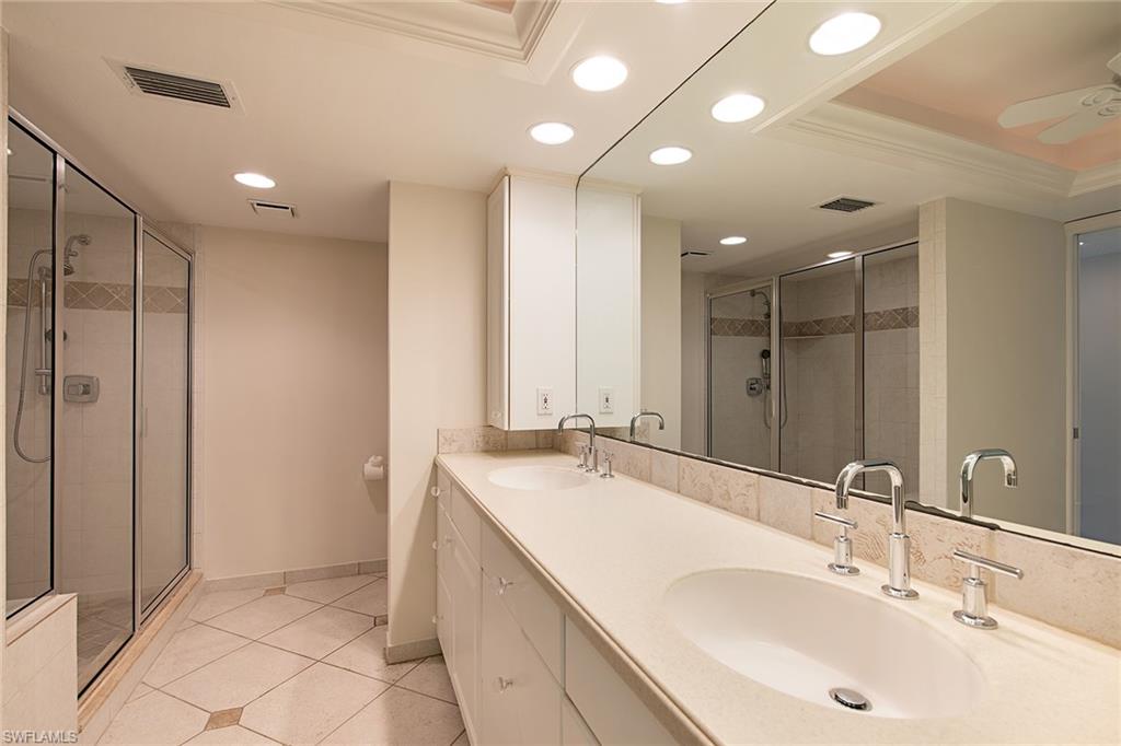 ADMIRALTY POINT - Residential