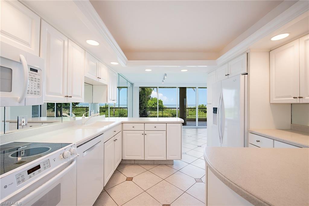 ADMIRALTY POINT - Residential