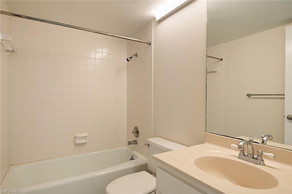 ADMIRALTY POINT - Residential