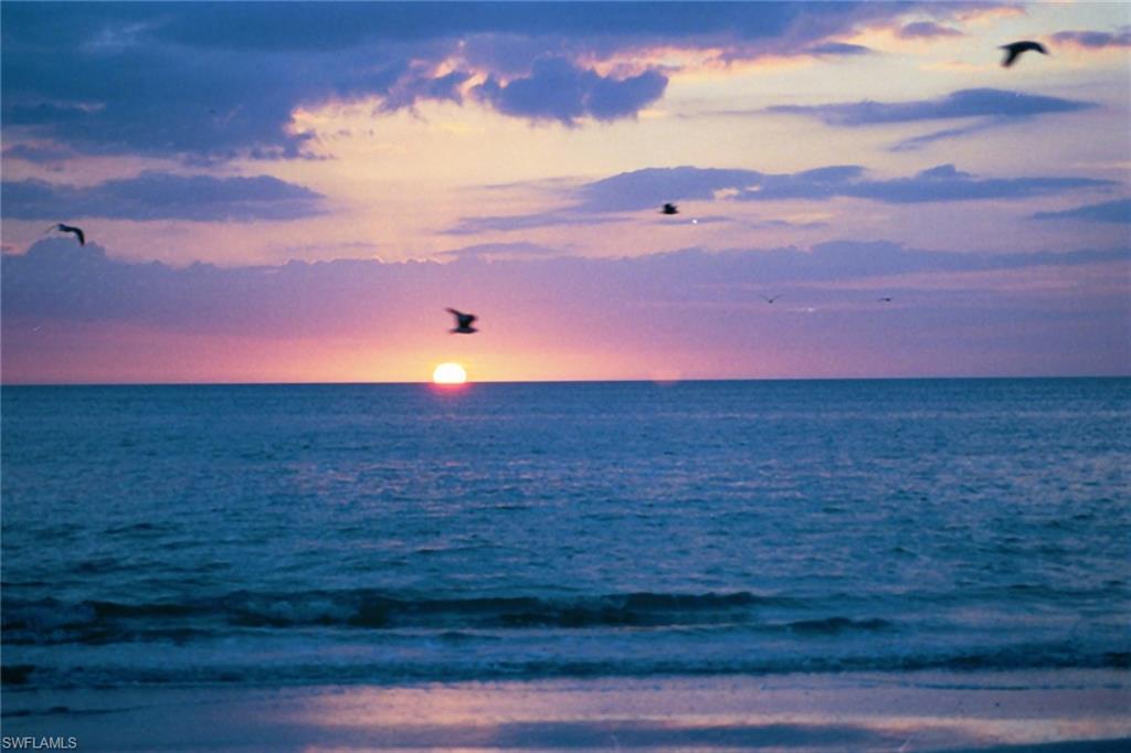 ADMIRALTY POINT - Residential