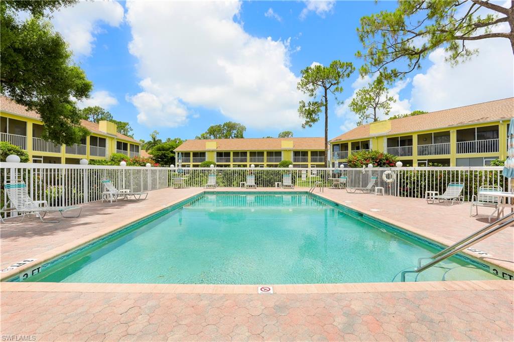 GREENWOOD VILLAGE AT KINGS LAKE - Residential