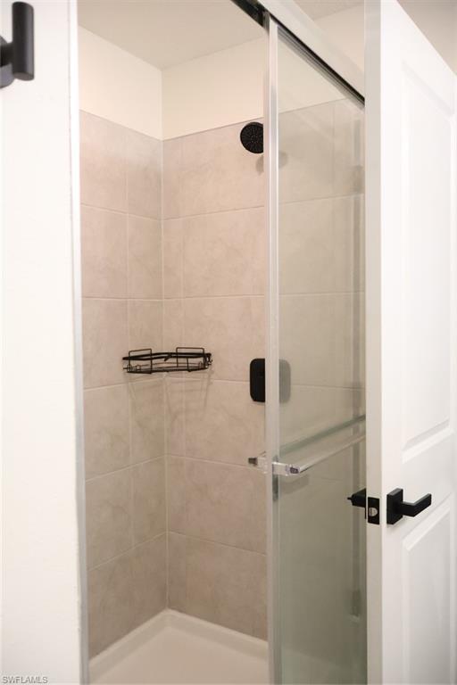 BAYSHORE COMMONS - Residential