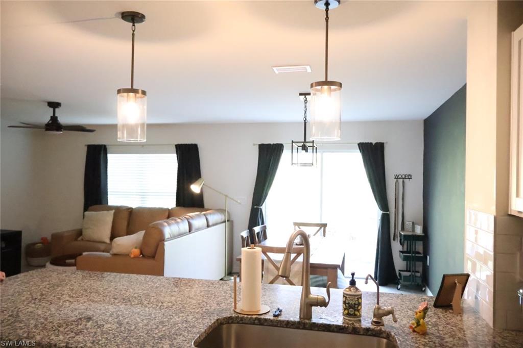 BAYSHORE COMMONS - Residential