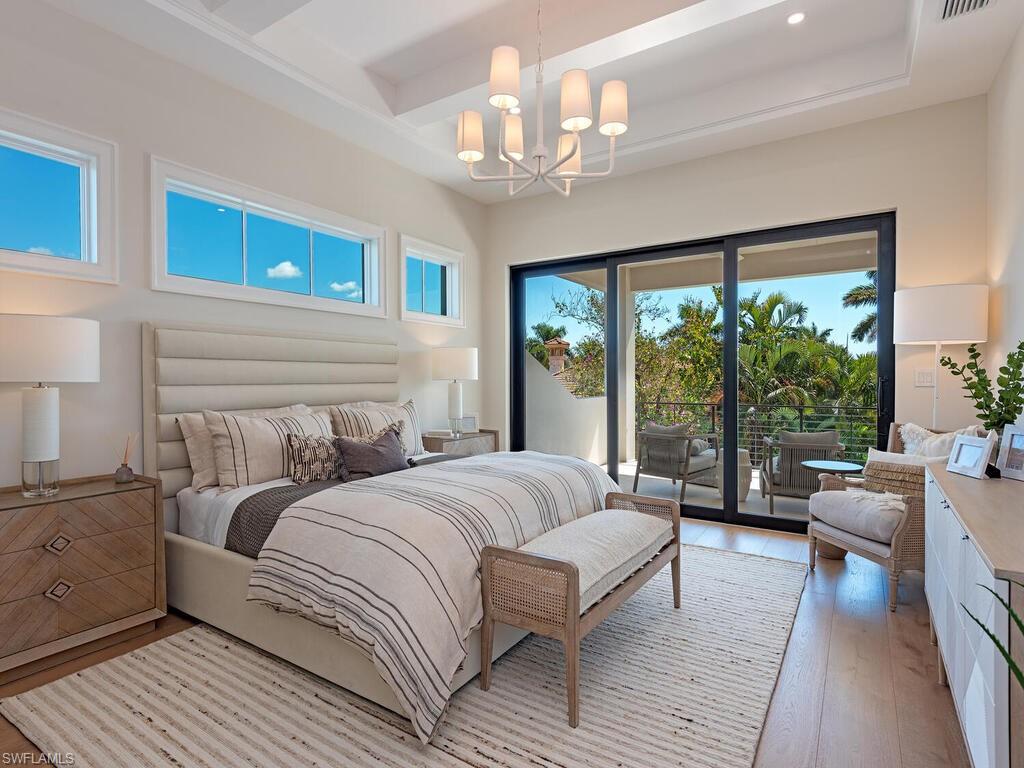 PARK SHORE - Residential