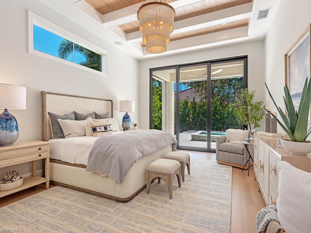 PARK SHORE - Residential